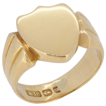 A Victorian, 18ct yellow gold, shield signet ring.