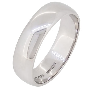 A modern, 9ct white gold, D shaped wedding ring.