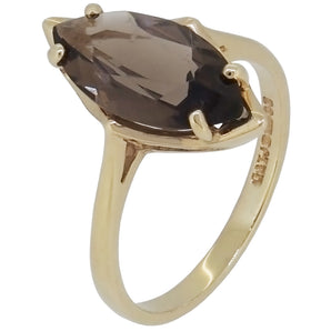 A modern, 9ct yellow gold, smoky citrine set ring.