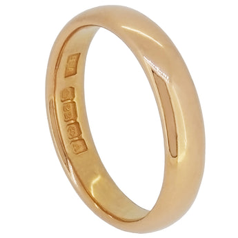 An early 20th century, 22ct yellow gold, D shaped wedding ring.