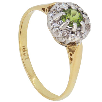 An early 20th century, 18ct yellow gold, peridot & diamond set cluster ring