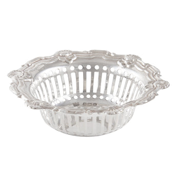 An Edwardian, silver bon bon dish.