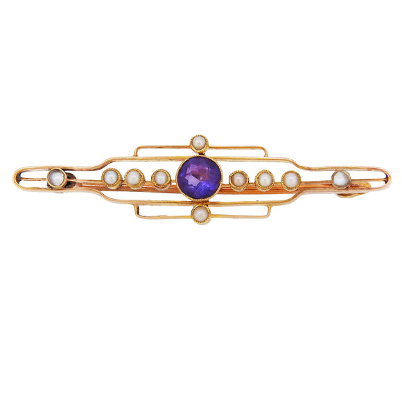 An Edwardian, 9ct yellow gold, amethyst & pearl set bar brooch