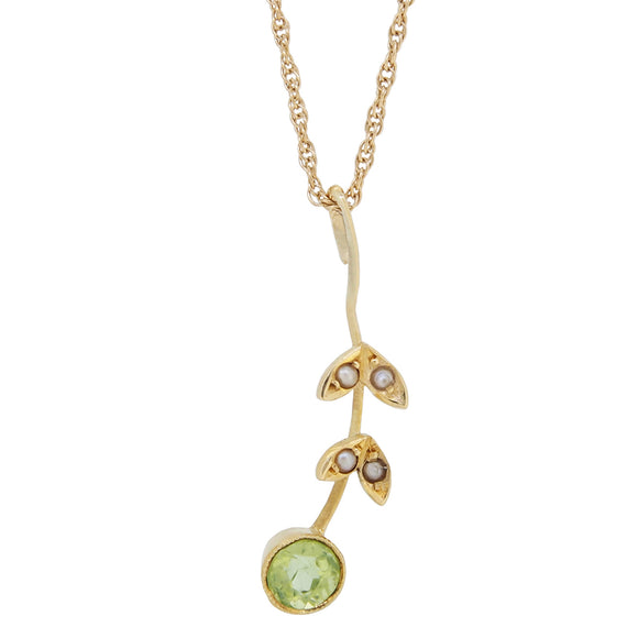n Edwardian, yellow gold, peridot & pearl set, floral pendant & chain