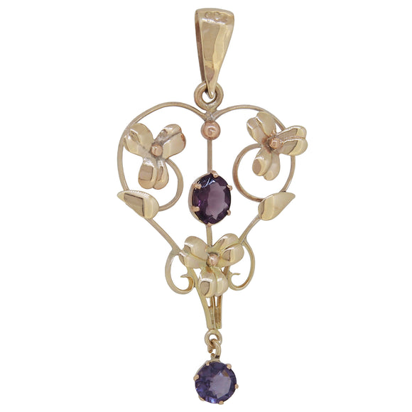 An Edwardian, yellow gold, amethyst set pendant