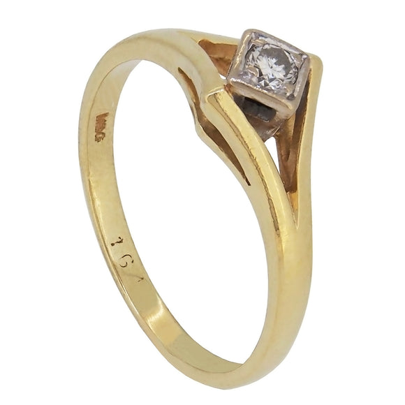 A mid-20th century, 18ct yellow gold, diamond set, single stone ring