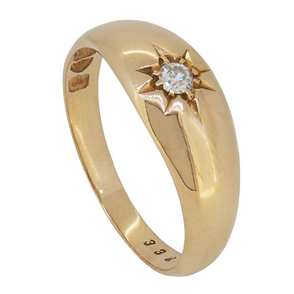 An Edwardian, 18ct yellow gold, diamond gypsy set, single stone ring.