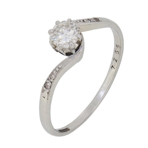 A mid-20th century, 18ct white gold & platinum, diamond set, five stone crossover ring.