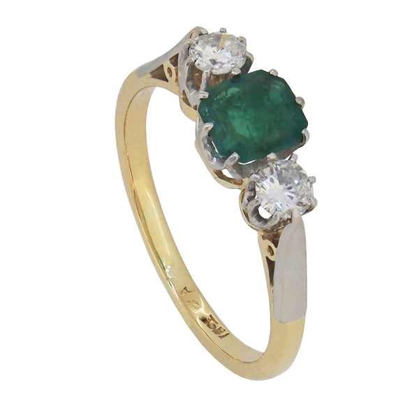 An early 20th century, 18ct yellow gold, emerald & diamond set three stone ring