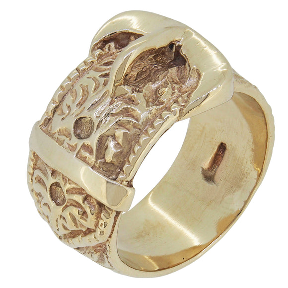 A modern, 9ct yellow gold, ornate buckle band ring.