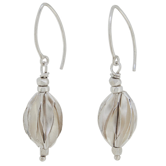 A pair of modern, silver, abstract twist drop earrings.