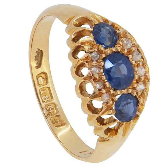 An Edwardian, 18ct yellow gold, sapphire & rose diamond set, eleven stone ring.