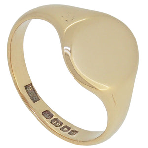 An early 20th century, 18ct yellow gold, oval signet ring.