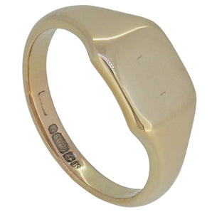 An early 20th century, 9ct yellow gold square signet ring.