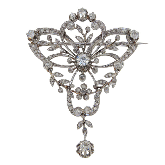 An Edwardian, platinum, diamond set brooch