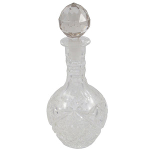 A glass liqueur decanter