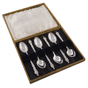 Six, early 20th century, silver Apostle spoons & fitted case
