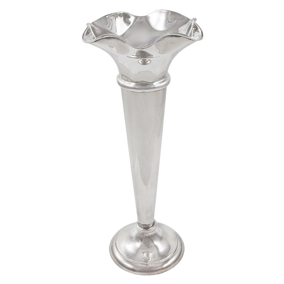 An Edwardian, silver trumpet vase