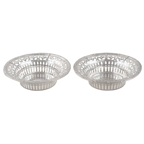 A pair of Edwardian, silver bon bon dishes