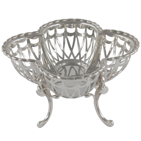 An Edwardian, silver, open work sweet dish on four feet.